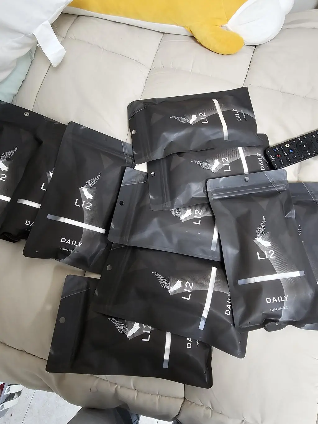 나이키스포츠양말만 신다가 평이좋아서 구매했어요..
