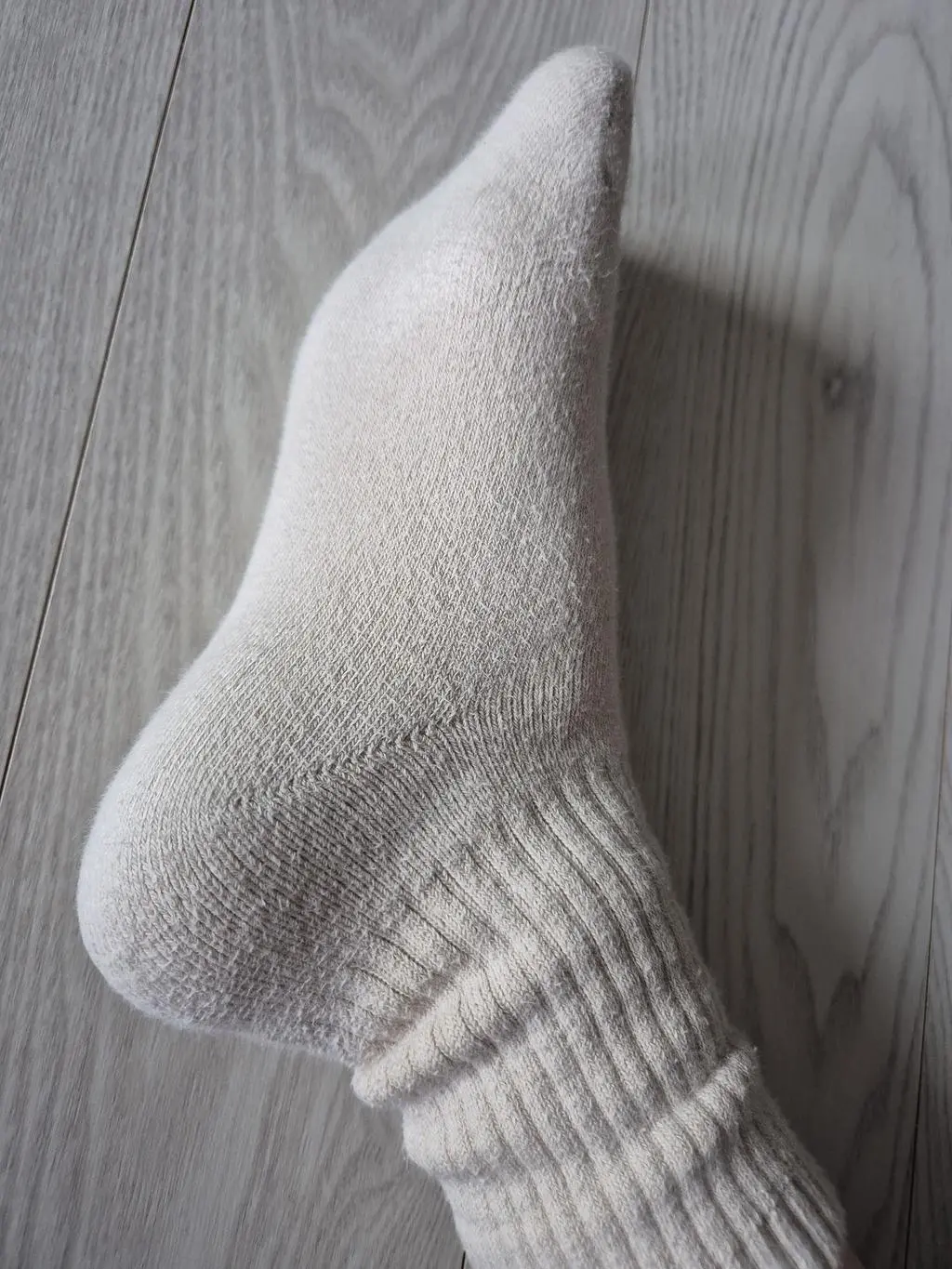 지금까지 신었던 양말은 여름에 신으려고요. 푹신하고 따뜻하고, 겨울용으로 딱입니다.