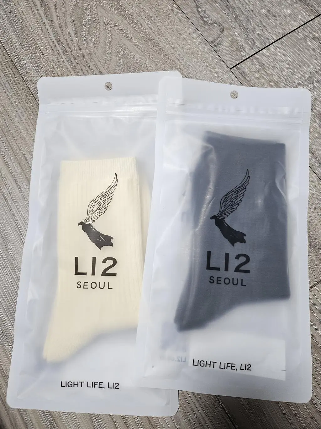 리투삭스를 알고난 이후부터는 이 양말 말고는 신으면, 뭔가 불편하고 발이 피곤해져요