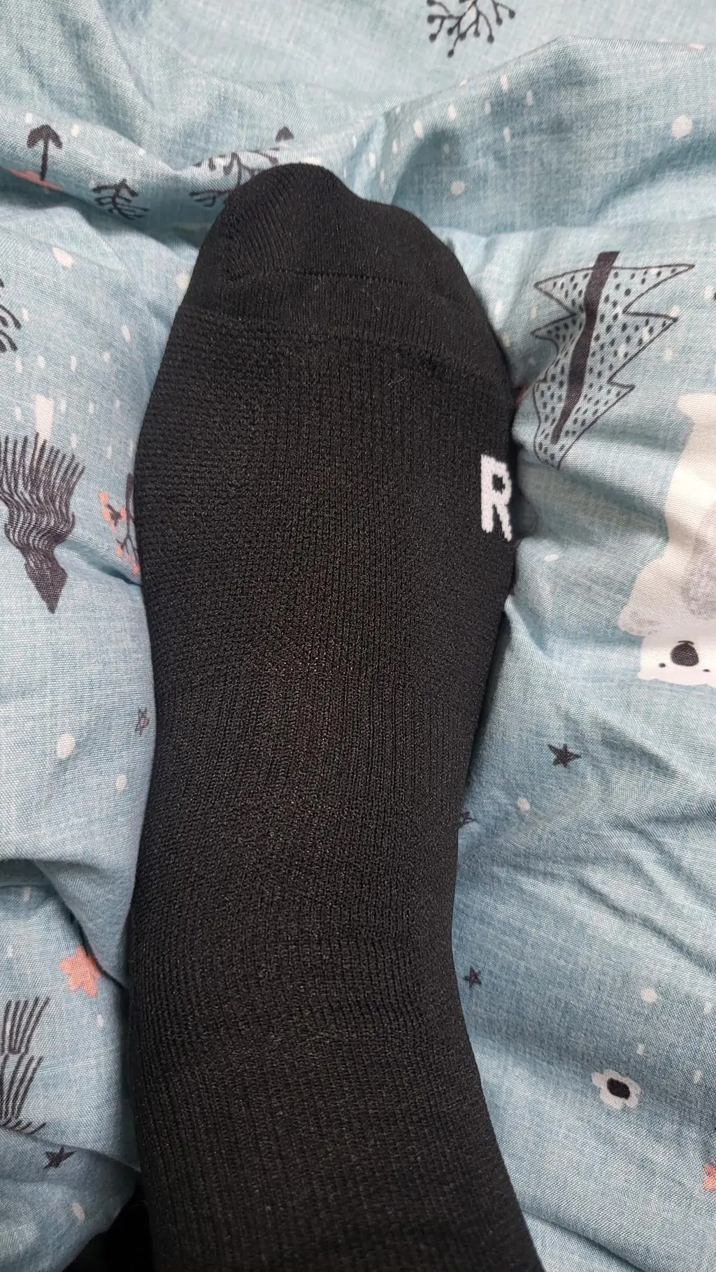 너무 좋아요. 신고 자전거타는데 발 불편함이 없어요. 양말 싹 바꿔야겠어요.