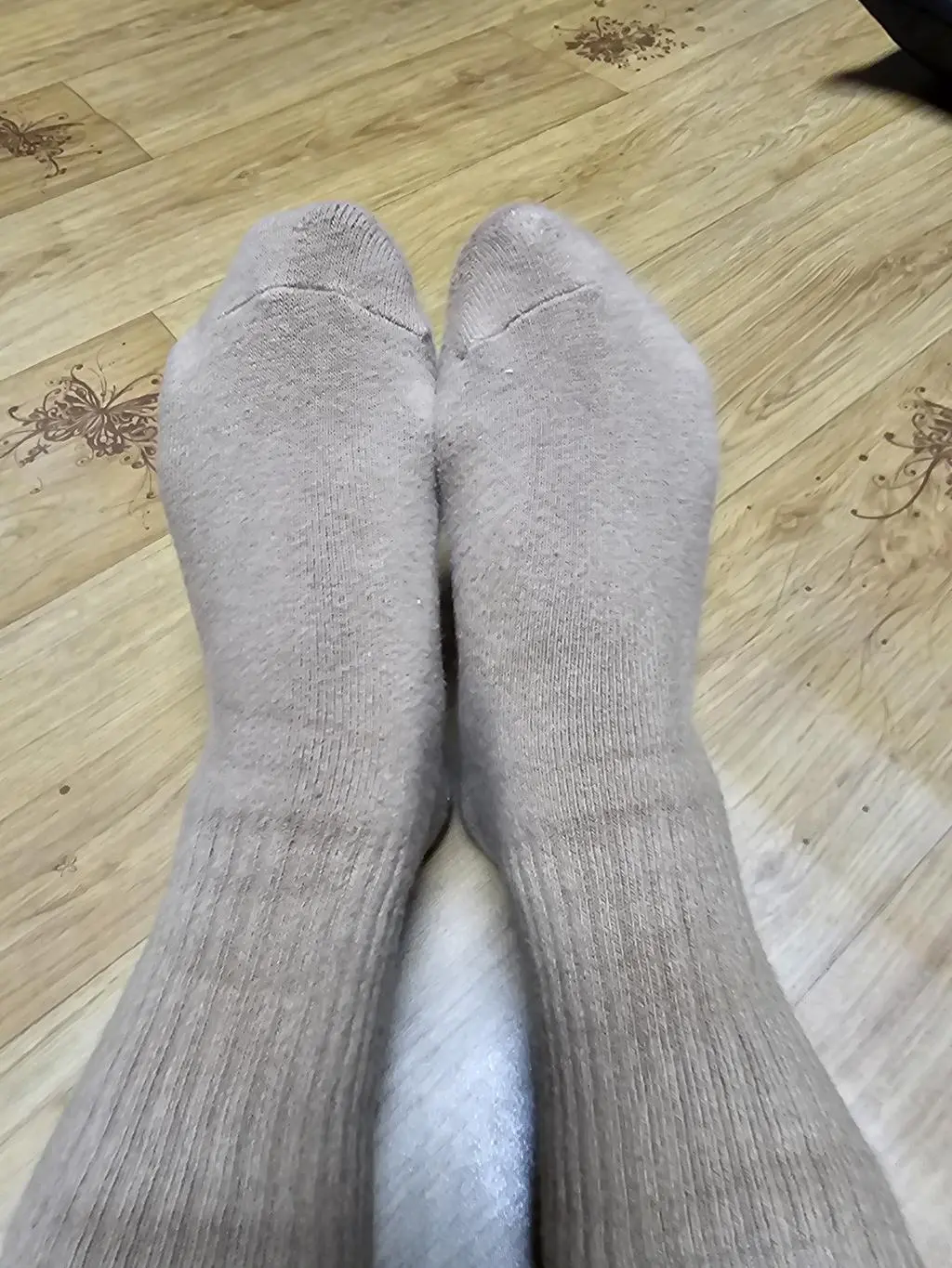 원래 손발이 찬데 갱년기도 겹치면서 겨울만되면 발에 동상걸린것 같은 차가움이 있어 