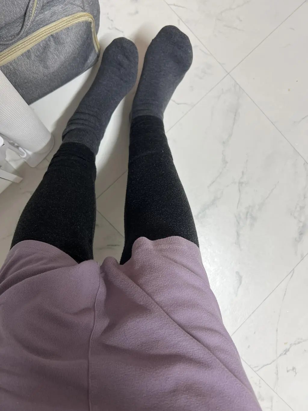 안신은거 같이 가볍고 따듯해요! 두세트 더 사야겠어요!