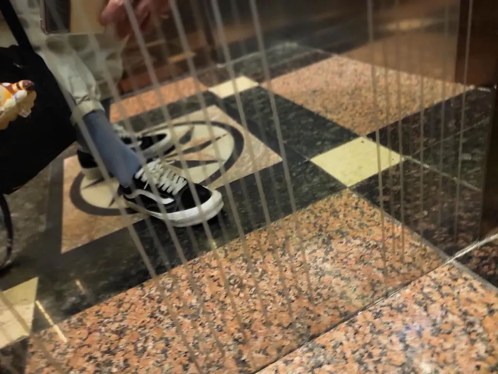 선물로받아본 리투양말 재질이 맘에들어서 사야지벼르고잇다가 인별에서만나버림 당장사