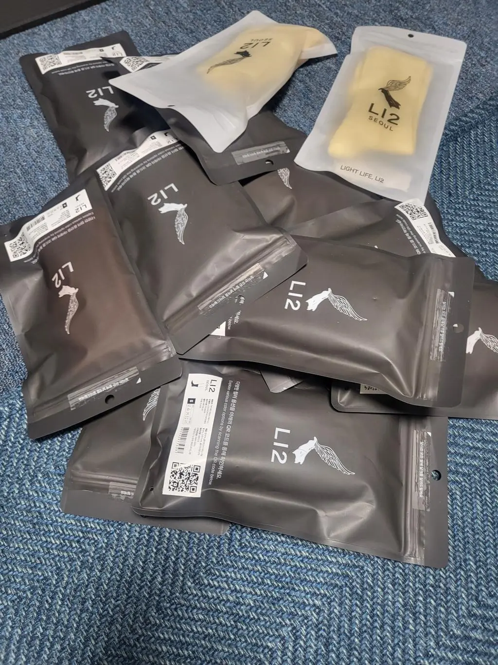 선물받아보고 좋아서 구매하러왔어요 생각만벼르고잇다가 인별에 뜨길래 냅다질러버림 