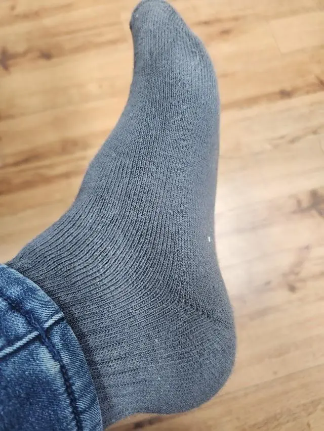 사무실에서 발이 너무시려워서 구매했습니다
