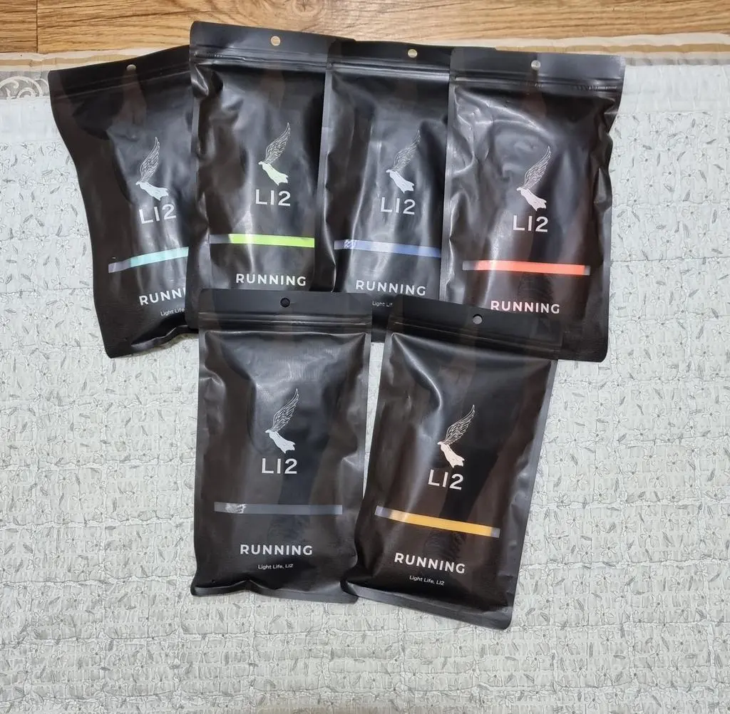 블랙 윙 러닝 크루삭스를 구매를 하고 신어보니 마음에 들어 이번에 재구매를 했습니다