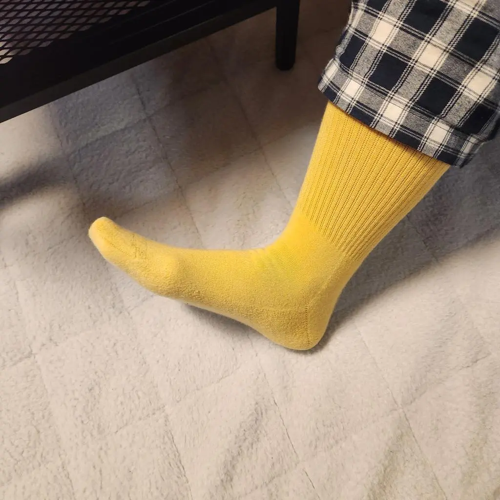 발바닥 부분이 쿠션느낌이 있으면서 편하게 느껴져요