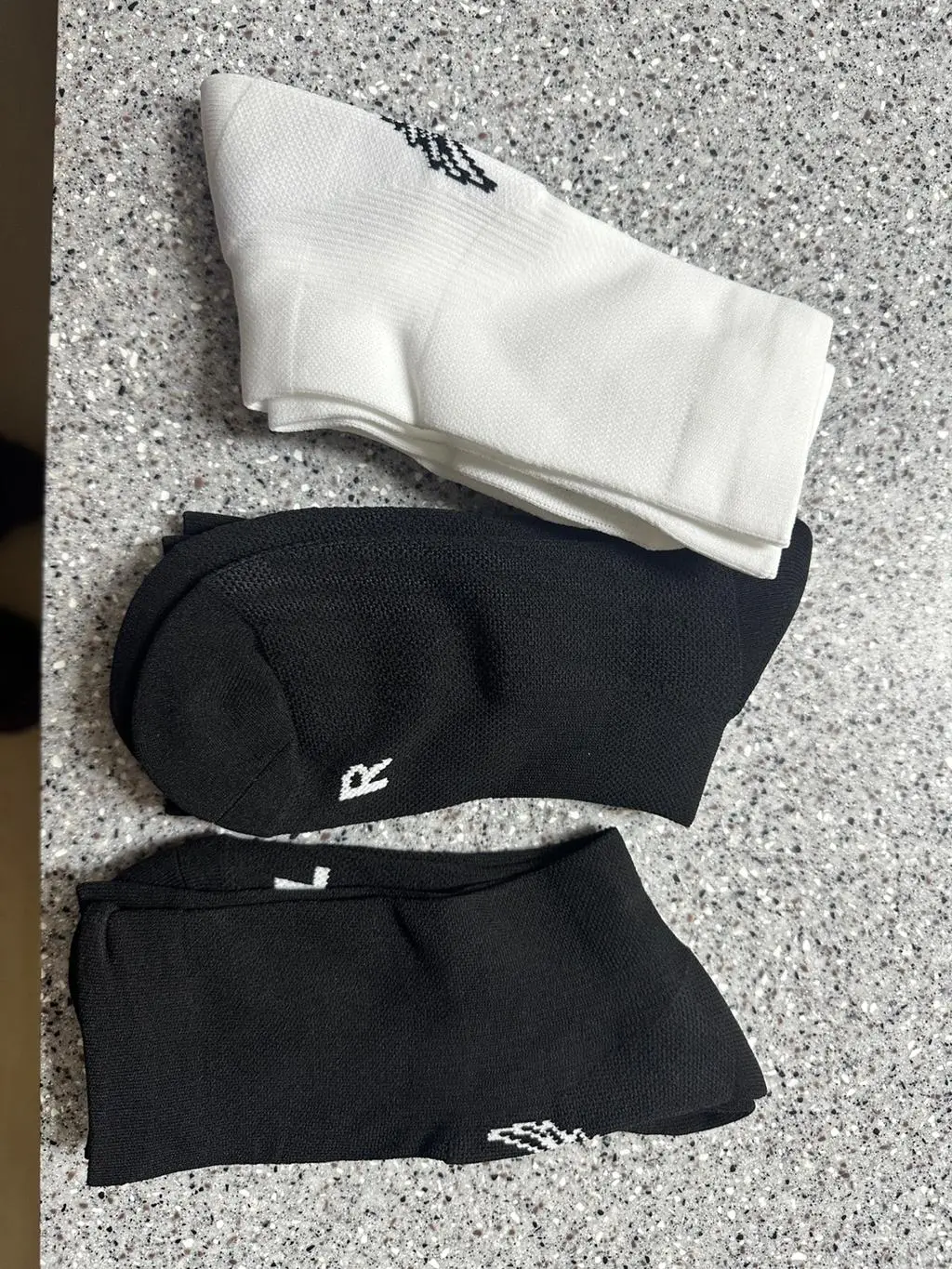 제품이 맘에 들어서 더 구매했어요.
