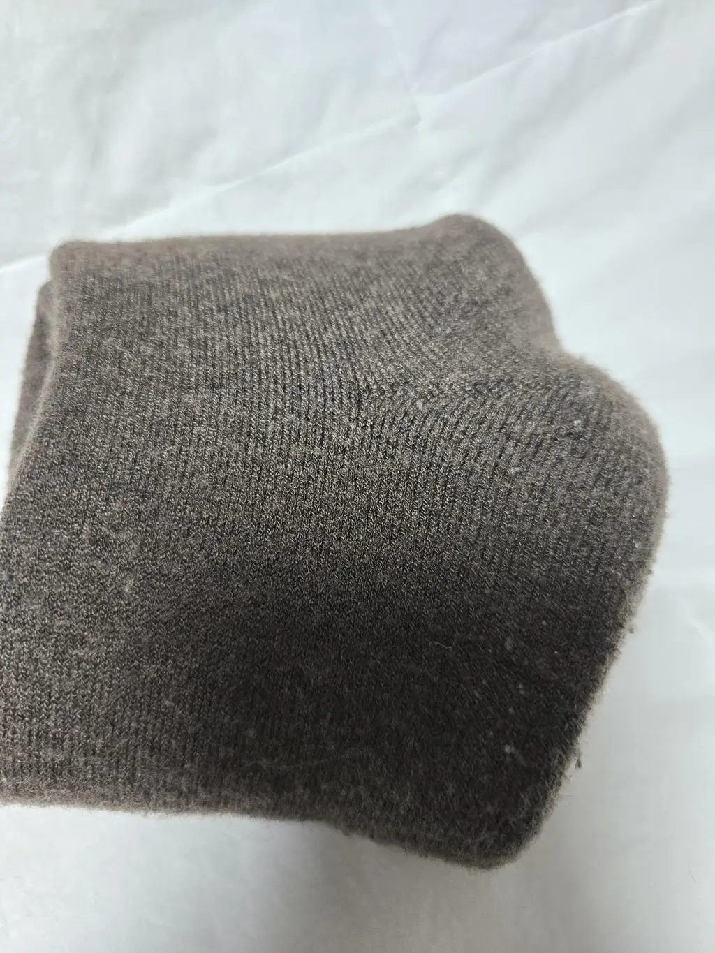 도톰하고 포근한 것이 신었을 때 느낌이 넘나 좋아요