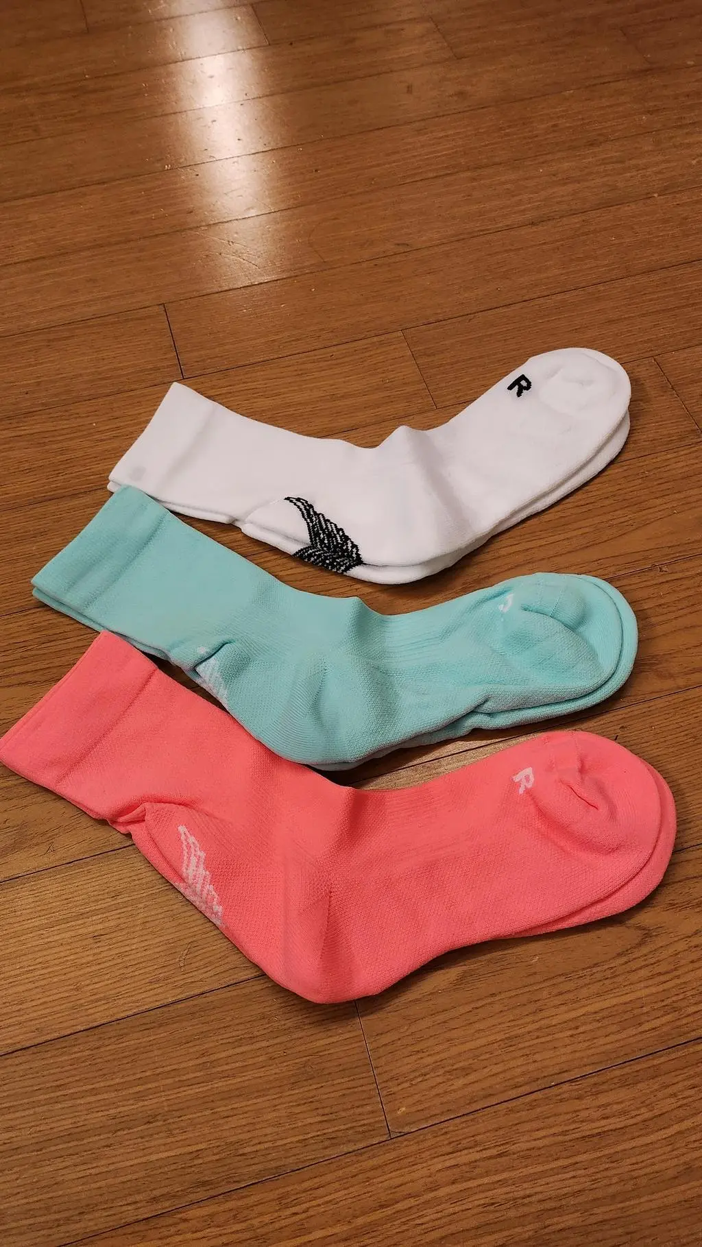 같이 러닝하는 지인이 물집하나 안잡히고 30km이상 달리는거보고 추천받아서 구매해봤는