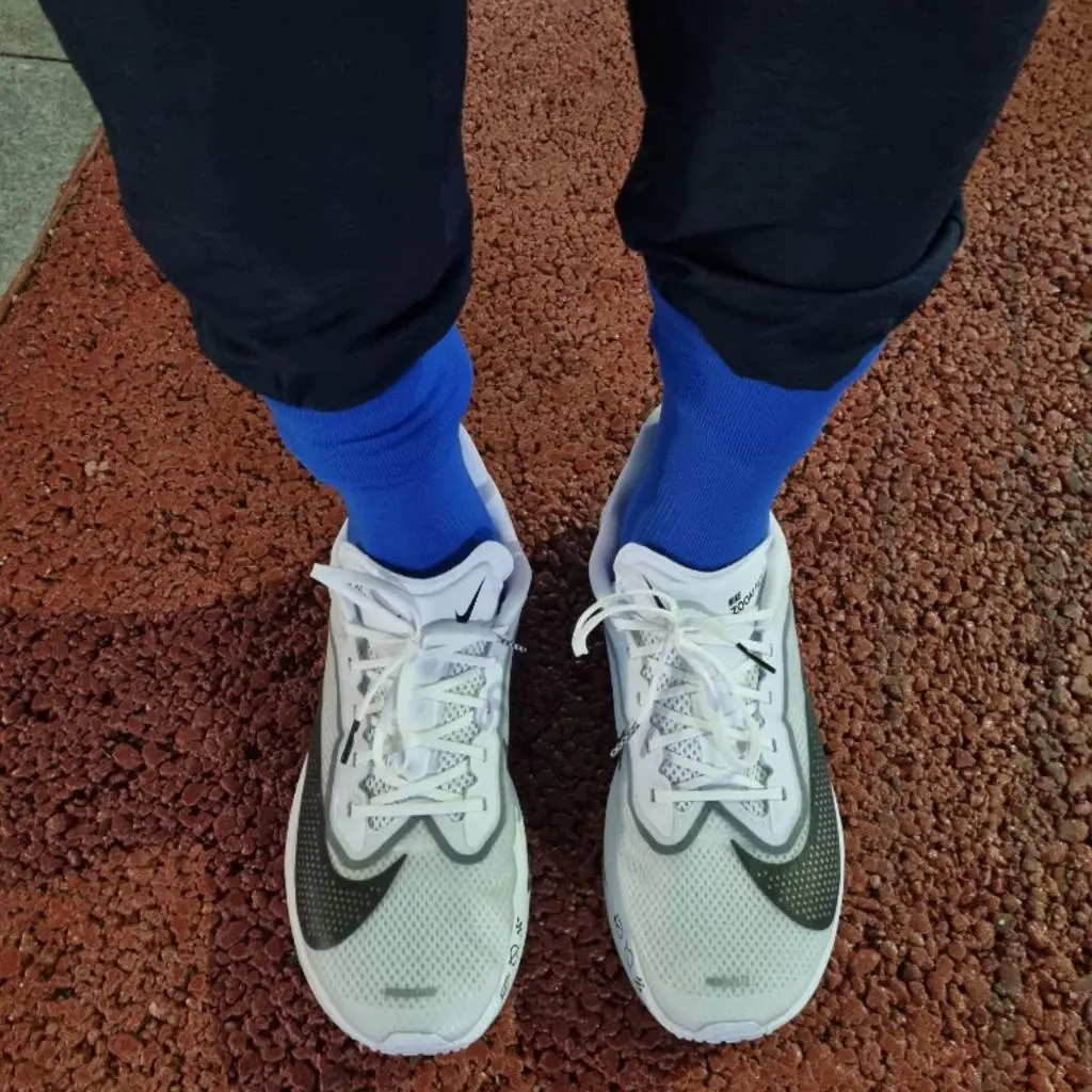 우와~ 양말 하나에 이렇게 런닝이 편해 질 수 있다는 걸 알았습니다 강추입니다 너무 편