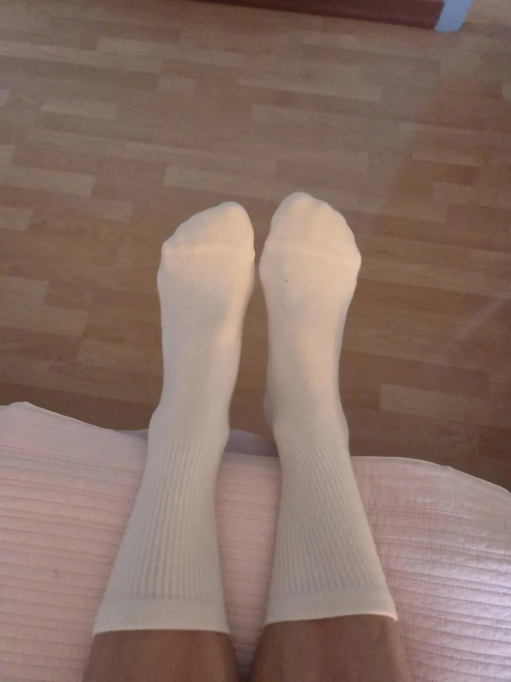 대막족입니다~ 이거 신으면 하루종일 달리기도 할수 있겠어요~ 일단 운동후에 발바닥 피