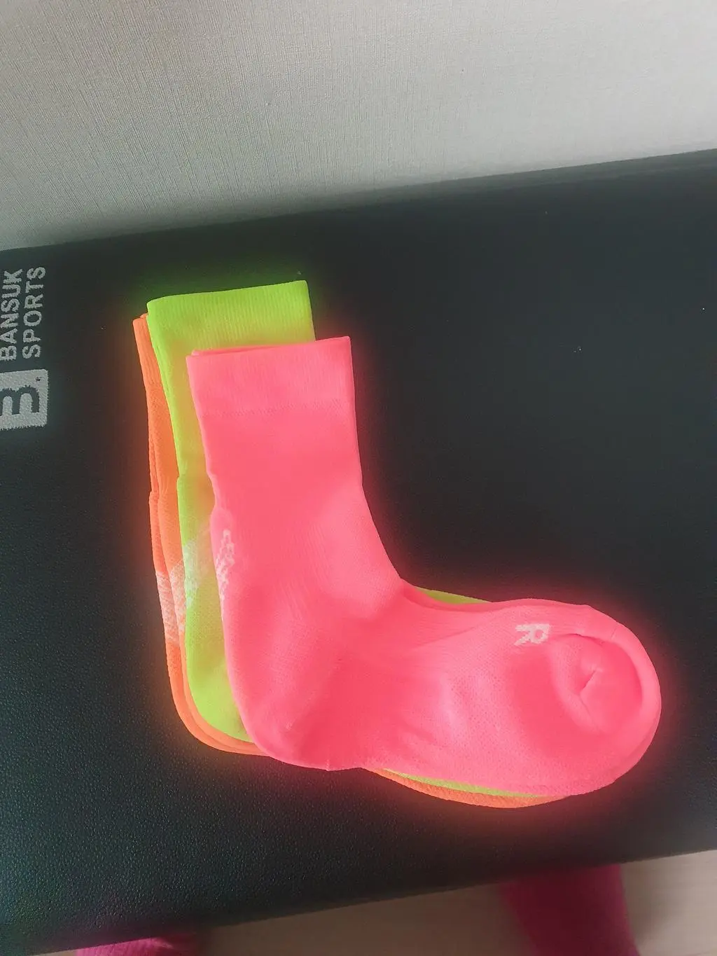 양발 사이즈 불량으로 두번이나 교환했는데
