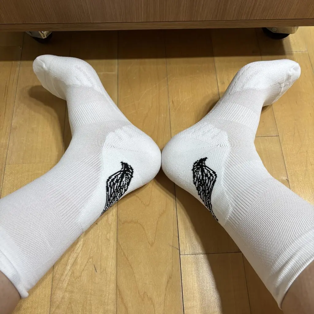 발목 다친 이후로 러닝이 무서웠는데 리투 양말 덕분에 오늘 러닝을 무사히 마쳤습니다