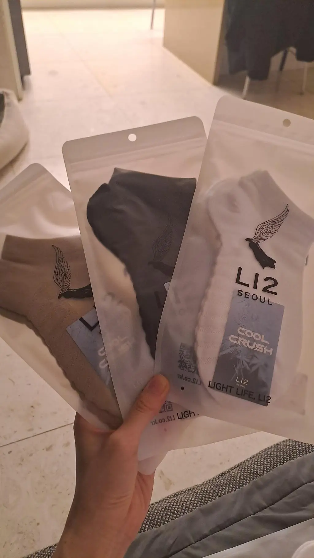 양말까지는 큰욕심이 없었는데 기모양말 구매후 괜찮은거 같아서 다른것도 구매해봤어요