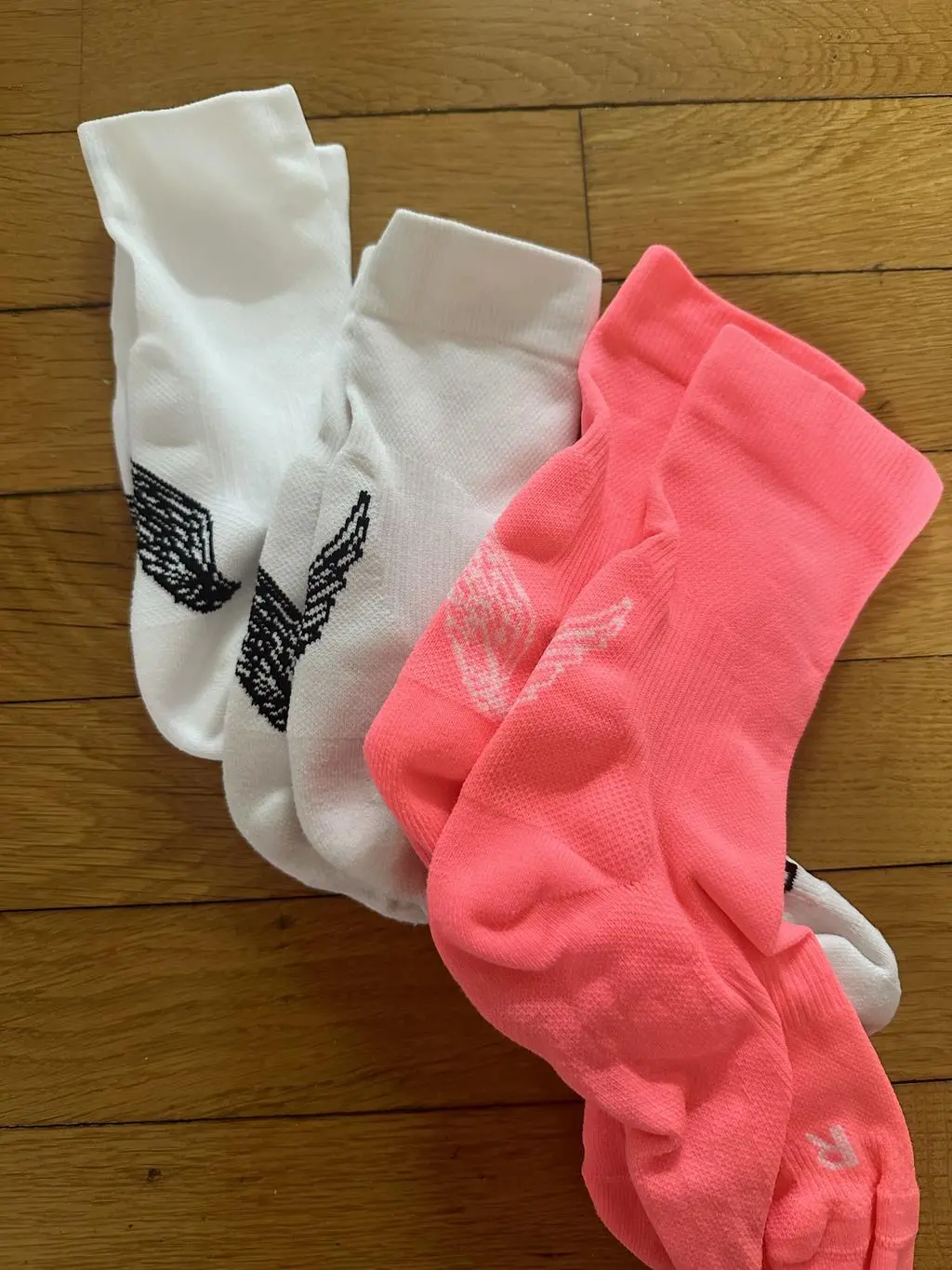 착 감기니 맘에 드네요 재구매 의사 있습니다