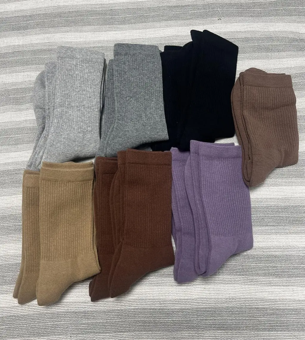 색깔도 넘 이쁘고 착용감도 넘 좋아요 또 구매할게요