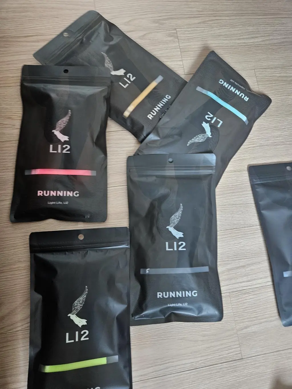 러닝 삭스는 처음 신어보는데 확실히 다르네요
