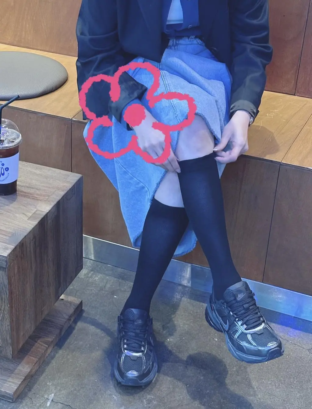 기능만 신경 쓰면 디자인이 별로고, 디자인만 보면 기능이 아쉬운 제품들이 많은데 리투