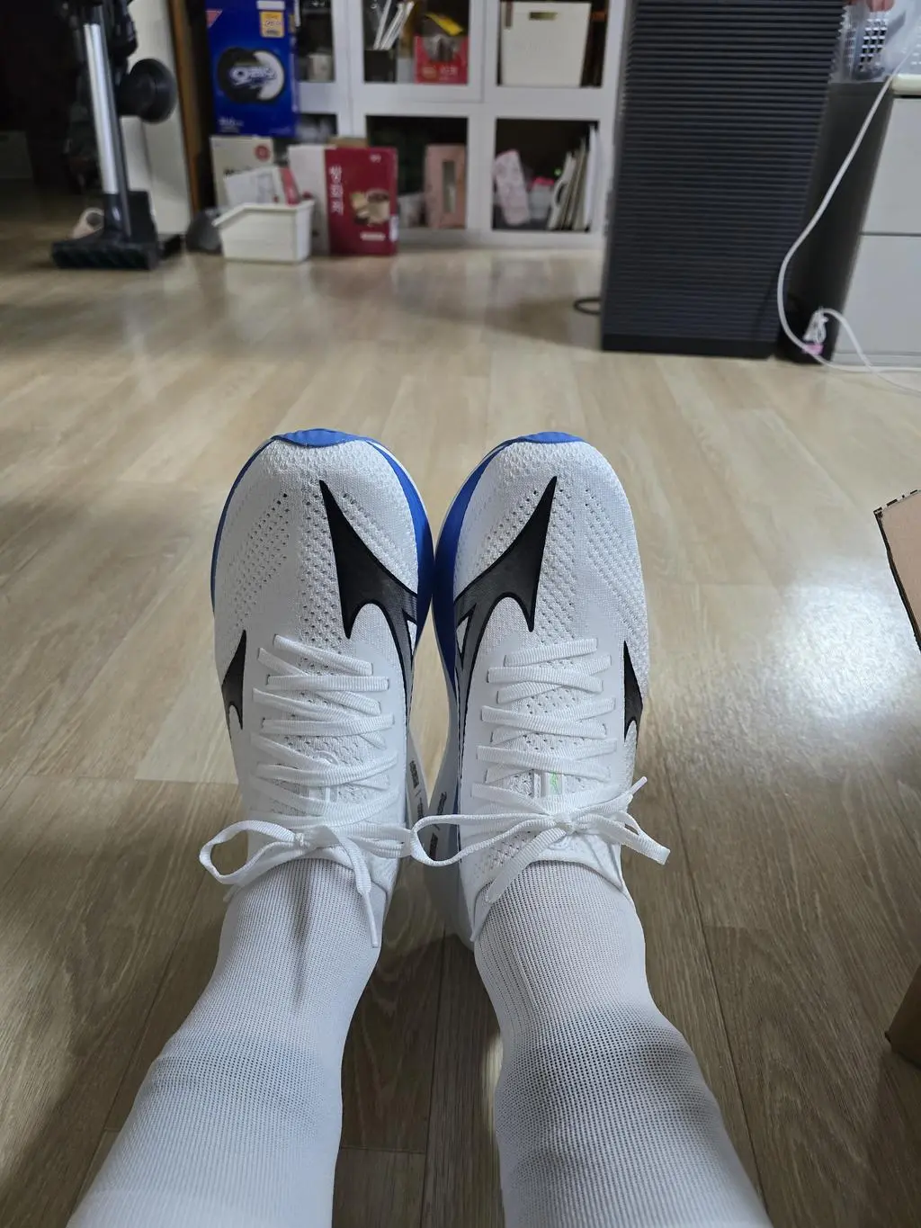 발에너무잘맞고 좋아요 런닝할때 이만한거 없는거 같네요