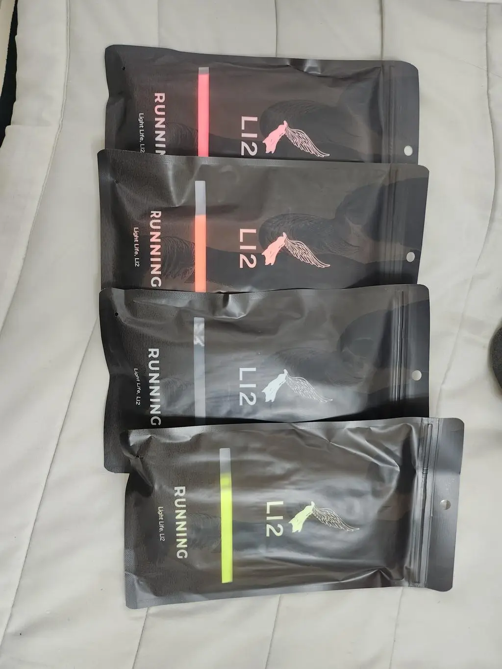 색감이 넘 이뿌네요 
