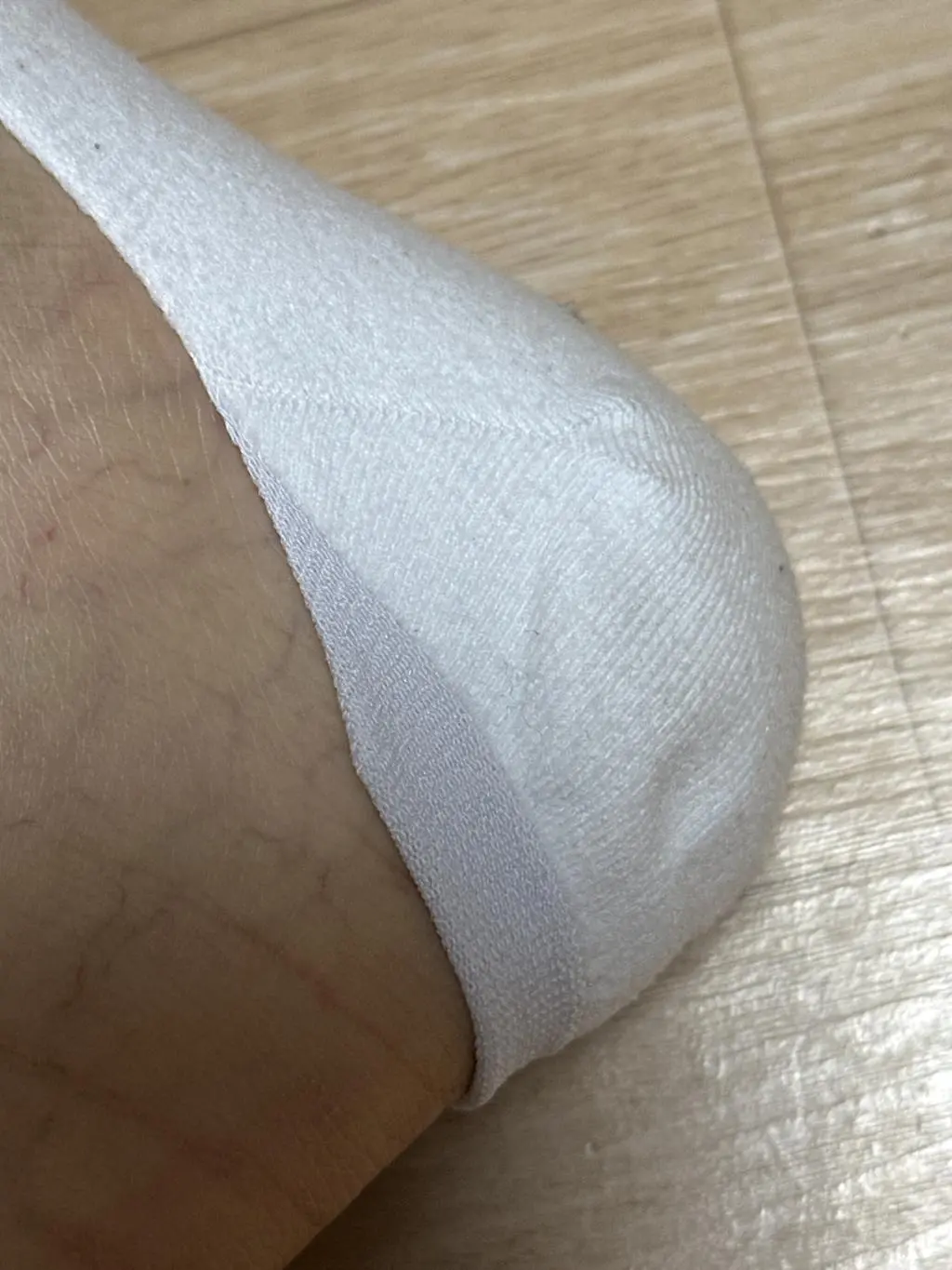 촉감이 정말 보드랍네요….. 한여름엔 덥지 않을까? 싶긴하지만 보드라운 감촉은 정말 