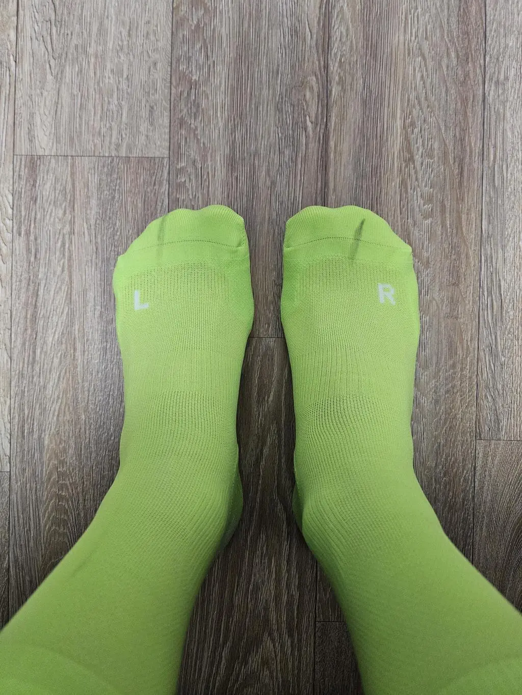 일단 신고 뛰어야 봐야 알겠습니다 
