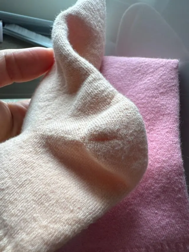 이쁘고 발이 편해서 조아요 알록달록해졋어요 ㅋㅋ
