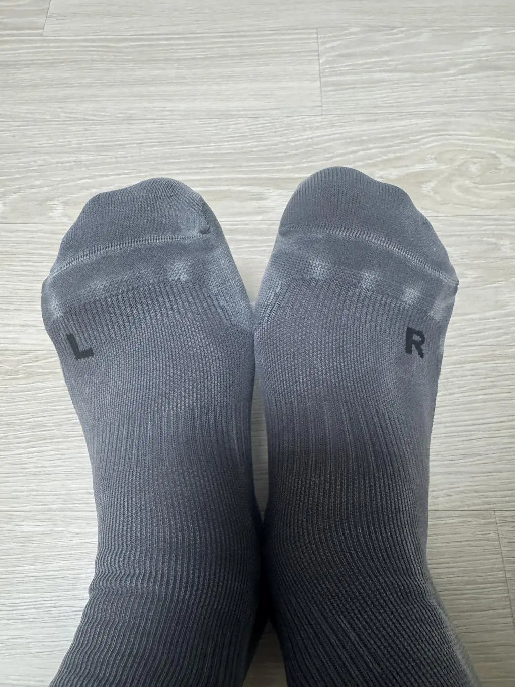 착용감 좋고 발이 편안합니다. 