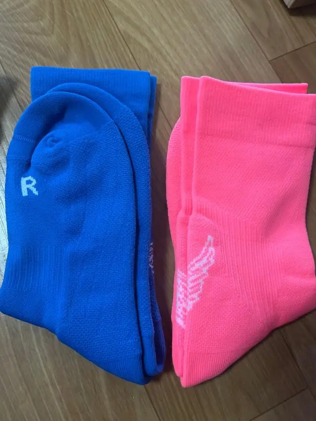 쨍하고 예쁘네요 짱짱해요
