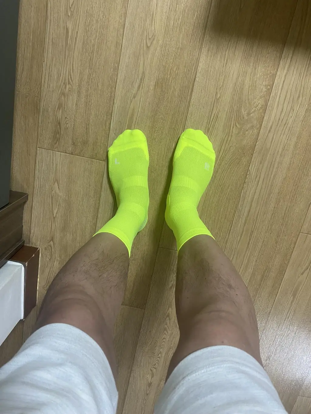 쫀쫀한 착용감과 너무 예쁜 색감이 최고!!