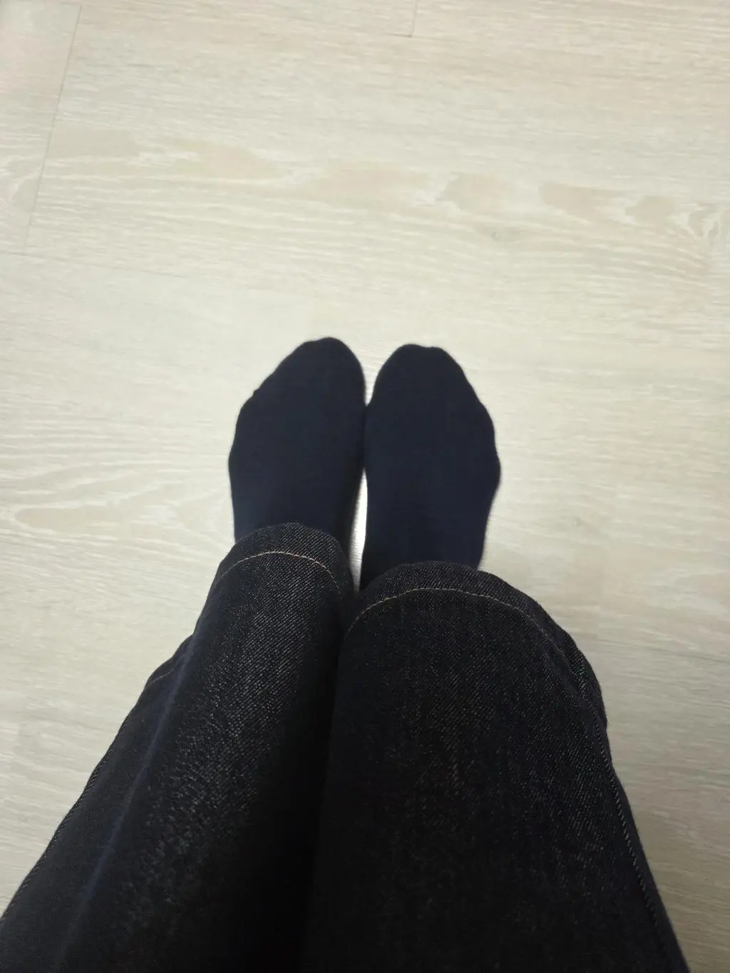 발볼이 작은 저한테 맞춤 블랙윙러닝 삭스를 신어보고 혹시나 하는 마음에 사봤는데 좋