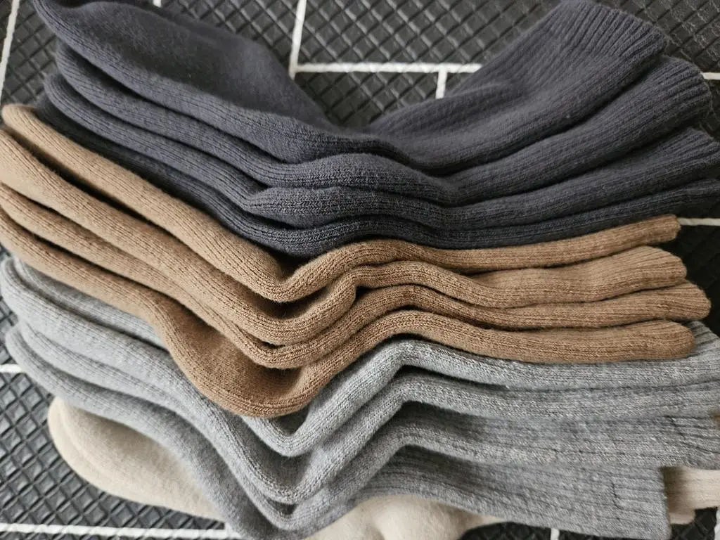 도톰하고 아주 좋네요