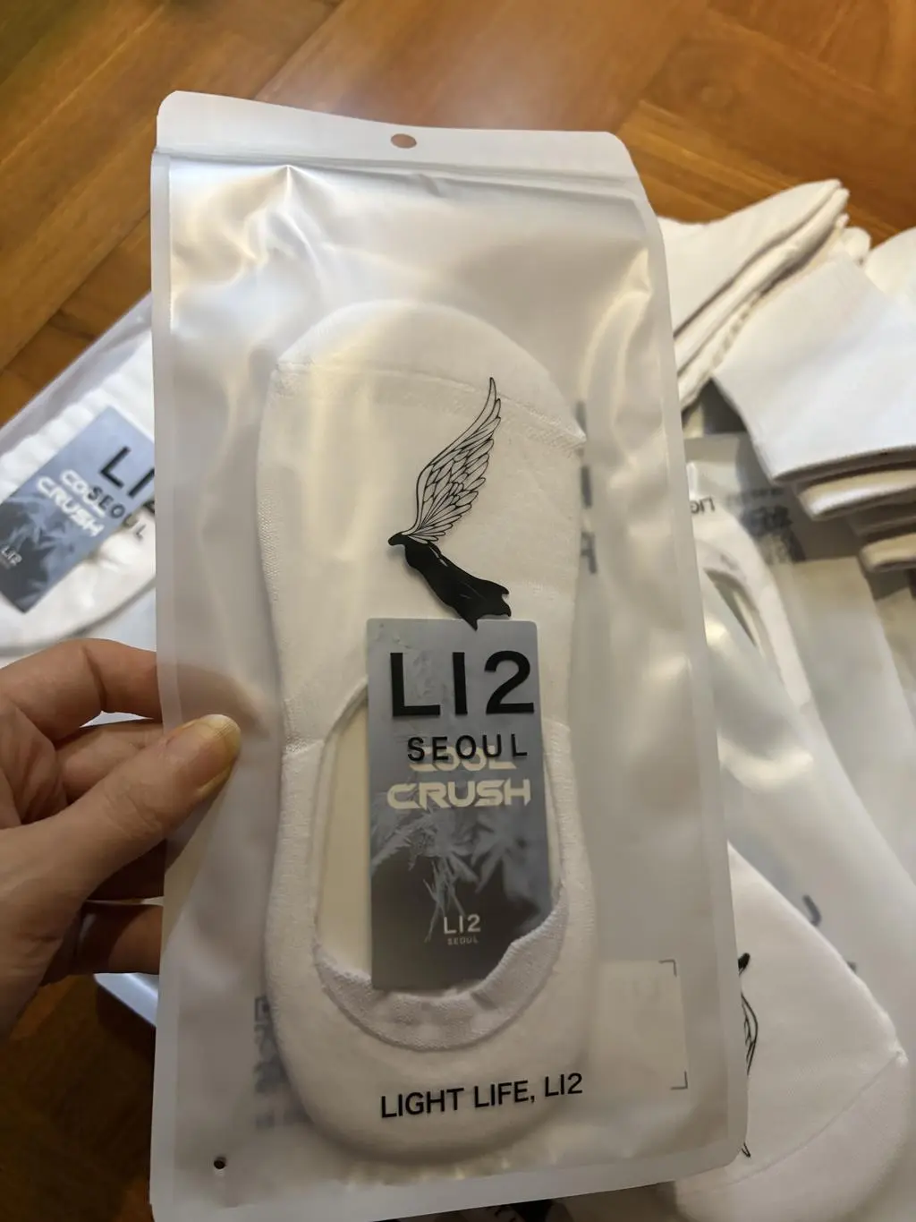 여름양말 미리 좋은 행사 가격으로 구매 했어요. 남푠이랑 아들거랑만 사다가 “좋다”