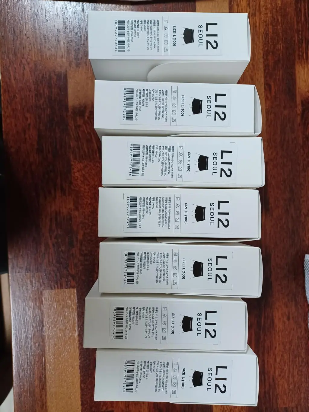 배송은 총알배송 상품은 디자인 품질 모두 만족스럽습니다.