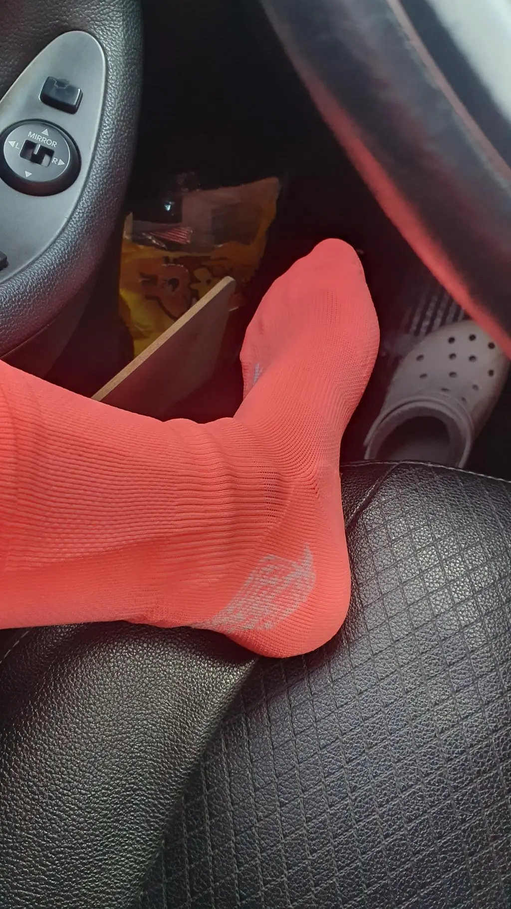 인생양말이에요 예쁘고 편하고 세번째 재구매합니다