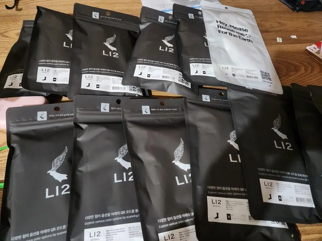 푹신푹신하고 부들부들해서 너무 좋아요~오래걸으면 발 아파서 담날에 집콕하는데 이 양