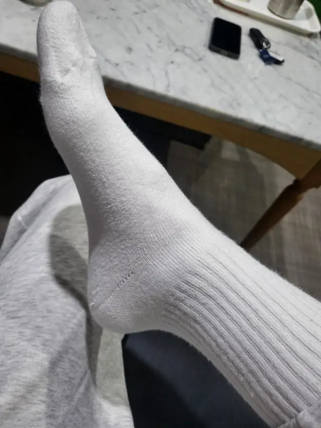 발뒤꿈치가 아파서 오더했는데 푹신푹신하고 좋아요
