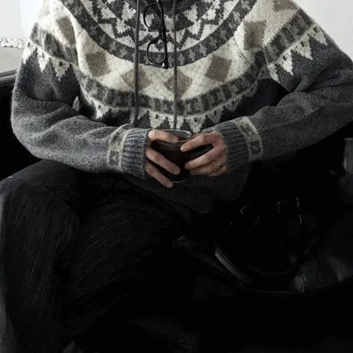 인더 워셔블 노르딕 후드 니트(2color)