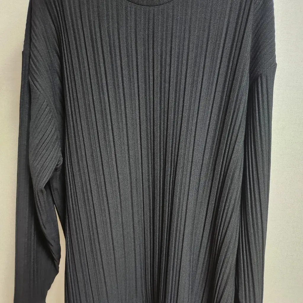 [하이버 리뷰] 색감이 쇼핑몰 사진이랑 똑같아요! 너무 이쁩니다 잘입겠습니다