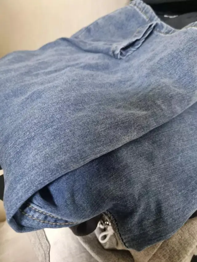 얇고 시원해요 편합니다
