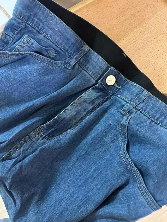 남편 사줬는데 바지 사이즈가 딱 맞네요~
