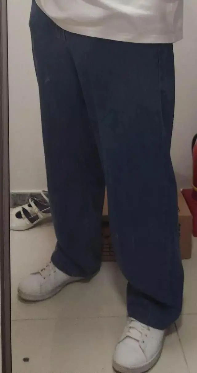 시원하고 사이즈는 넉넉하네요. 적극 추천합니다.
