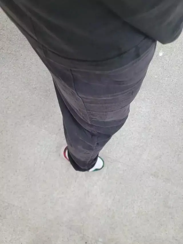 사이즈가 넉넉하고 밴딩타입이라 편하고 좋아요^^
