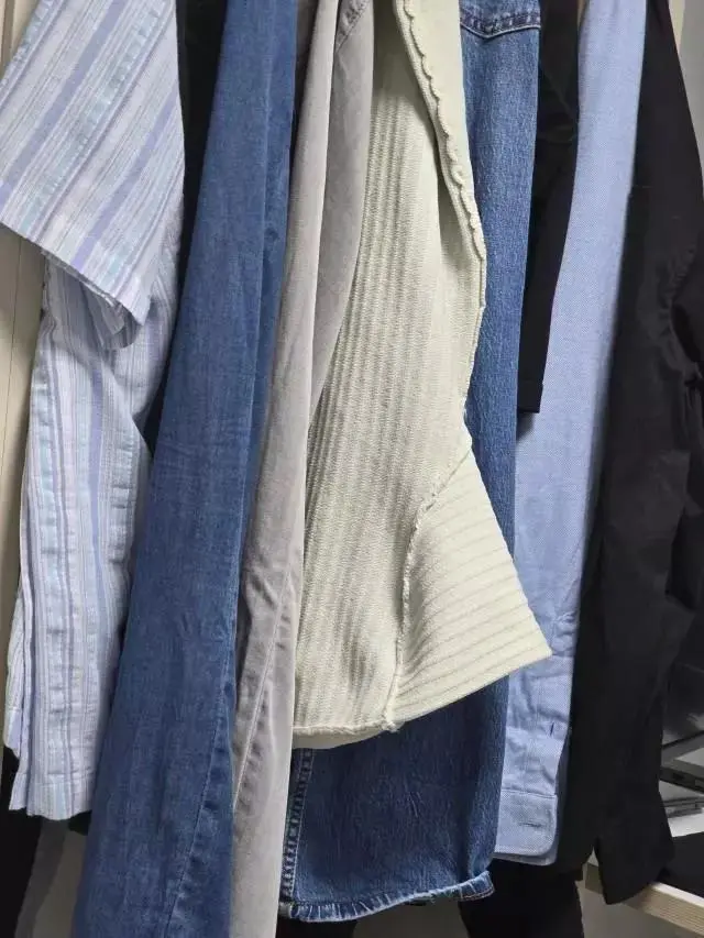 일전에 하나사고 좋아서 다른 색상도 구매했어요
