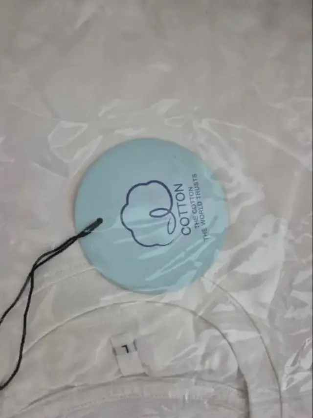 또 재구매 했습니다. 착용해 보니 편안하고 부드럽습니다.
