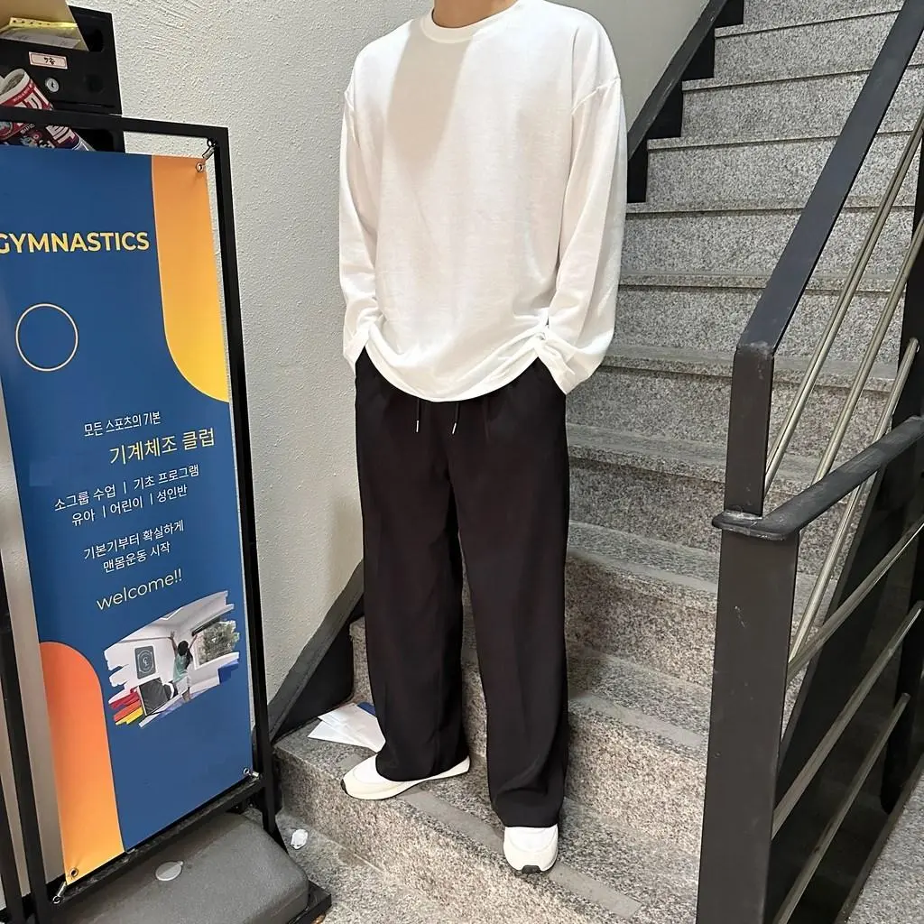 172 60키로 S사이즈 딱좋아요
