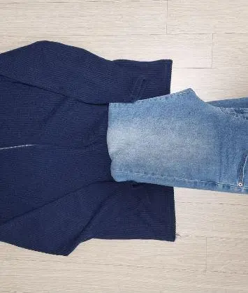 청바지랑 입어도 이쁘고
