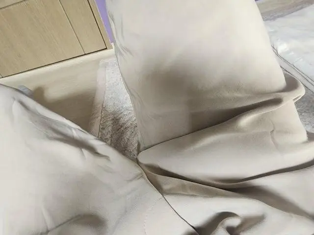 입어보고 좋아서 추가 구매 했습니다 잘 입겠습니다 감사 합니다
