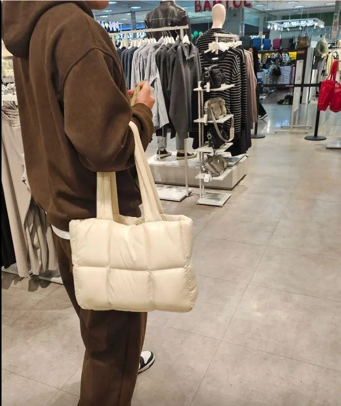 일단 배송이 너무 빠릅니다 
